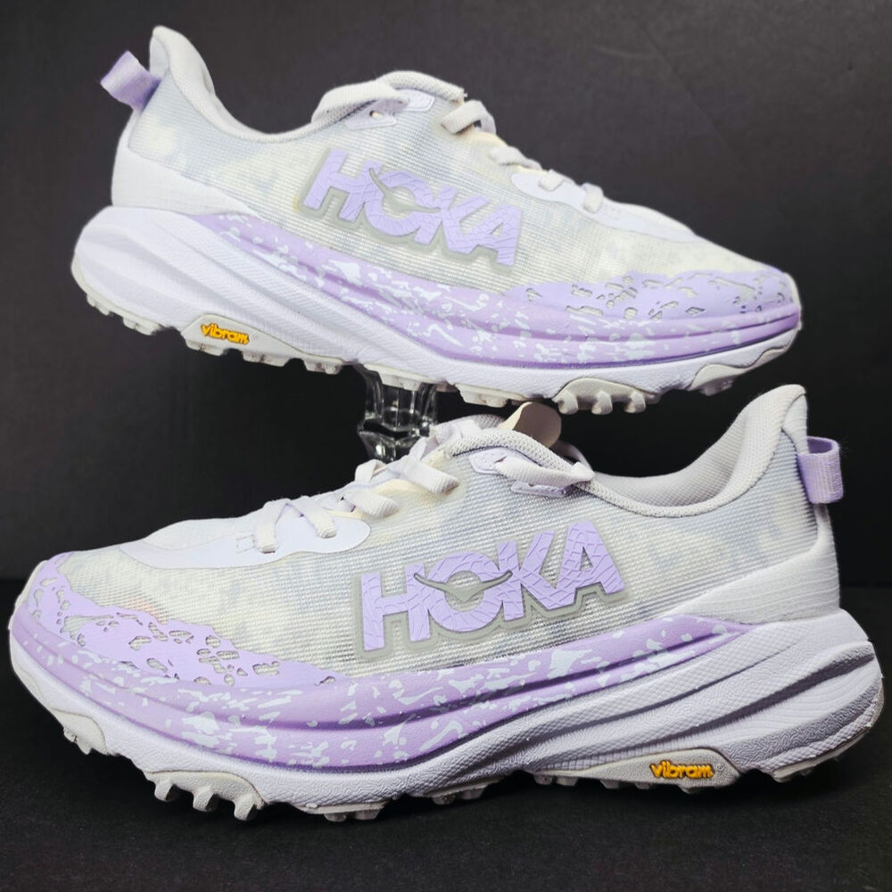 Hoka Women 7.5 Trail Runner